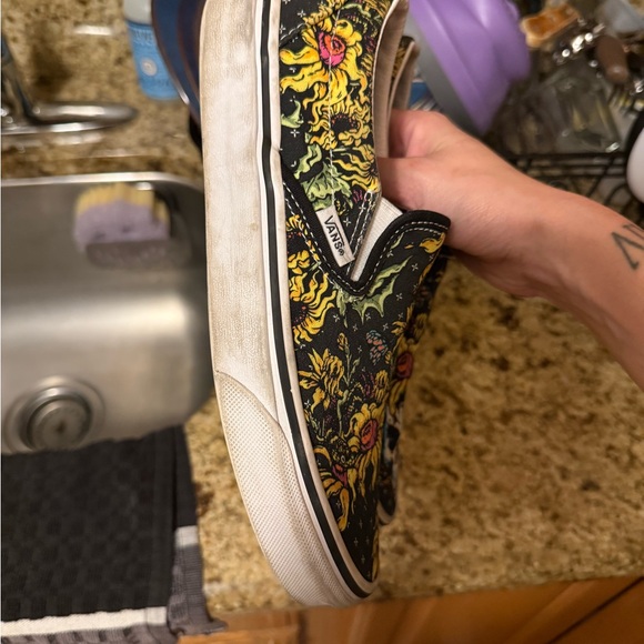 Vans Black Slip-On with Skull and Floral Design - Picture 2 of 6